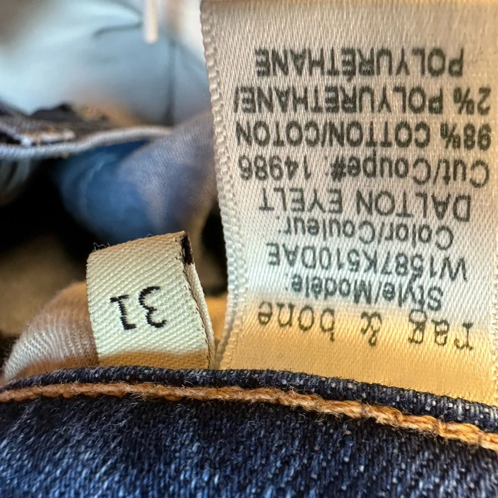 RAG & BONE 10” Dre Slim Boyfriendbd Straight Grommet Embellished Jeans 31